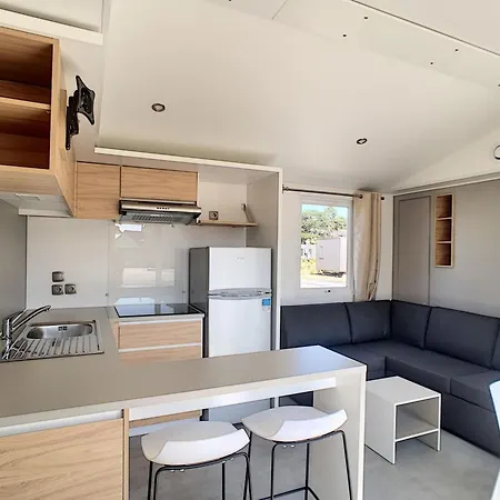 Mobil-home Confort 4 Pers, 2 Ch, Piscine Chauffee, 200m Plage, Parking, Wifi Gratuit, Animaux Ok - Fr-1-361a-32 * Жуллувиль-ле-Пен