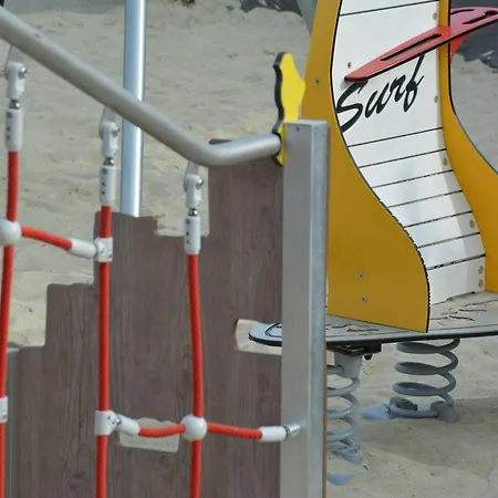 Mobil-home Confort 4 Pers, 2 Ch, Piscine Chauffee, 200m Plage, Parking, Wifi Gratuit, Animaux Ok - Fr-1-361a-32 * ז'ולוביל-לה-פאן