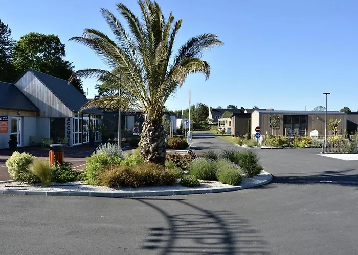 Mobil-home Confort 4 Pers, 2 Ch, Piscine Chauffee, 200m Plage, Parking, Wifi Gratuit, Animaux Ok - Fr-1-361a-32 בית נופש ז'ולוביל-לה-פאן